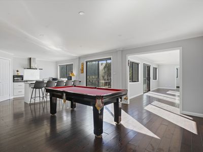 1402 Bogan Road, Golden Valley