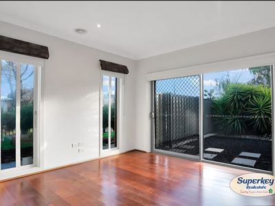8 Hummingbird Boulevard, Tarneit