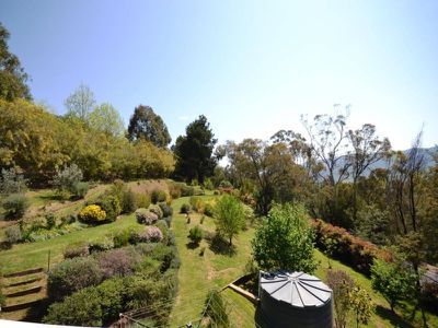 36 Sunrise Lane , Tawonga South