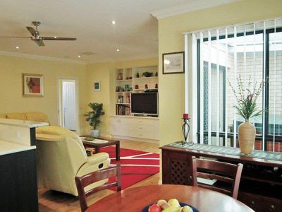 9 Greenfield Drive, Epsom