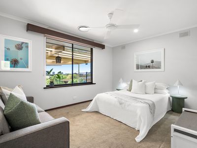 2 Regano Road, Flagstaff Hill