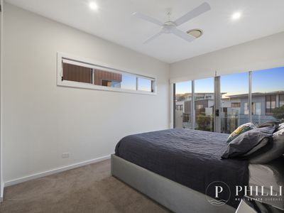 7842 Pavilions Close, Hope Island