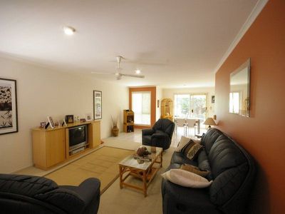 9 Dunstan Ct, Noosaville