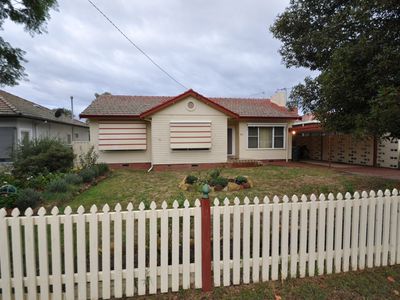 82 Taylor Street, Dubbo