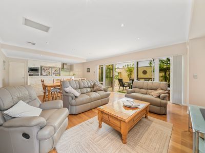 25 Lower Keys Drive, Clarkson