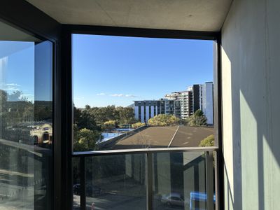 409 / 11 Launceston Street, Phillip