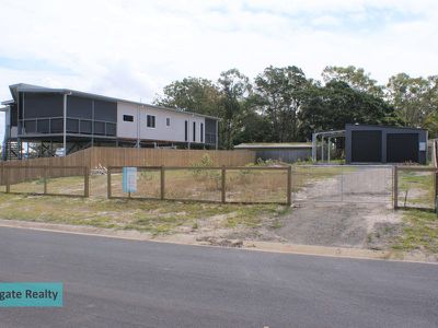 52 First Avenue, Woodgate