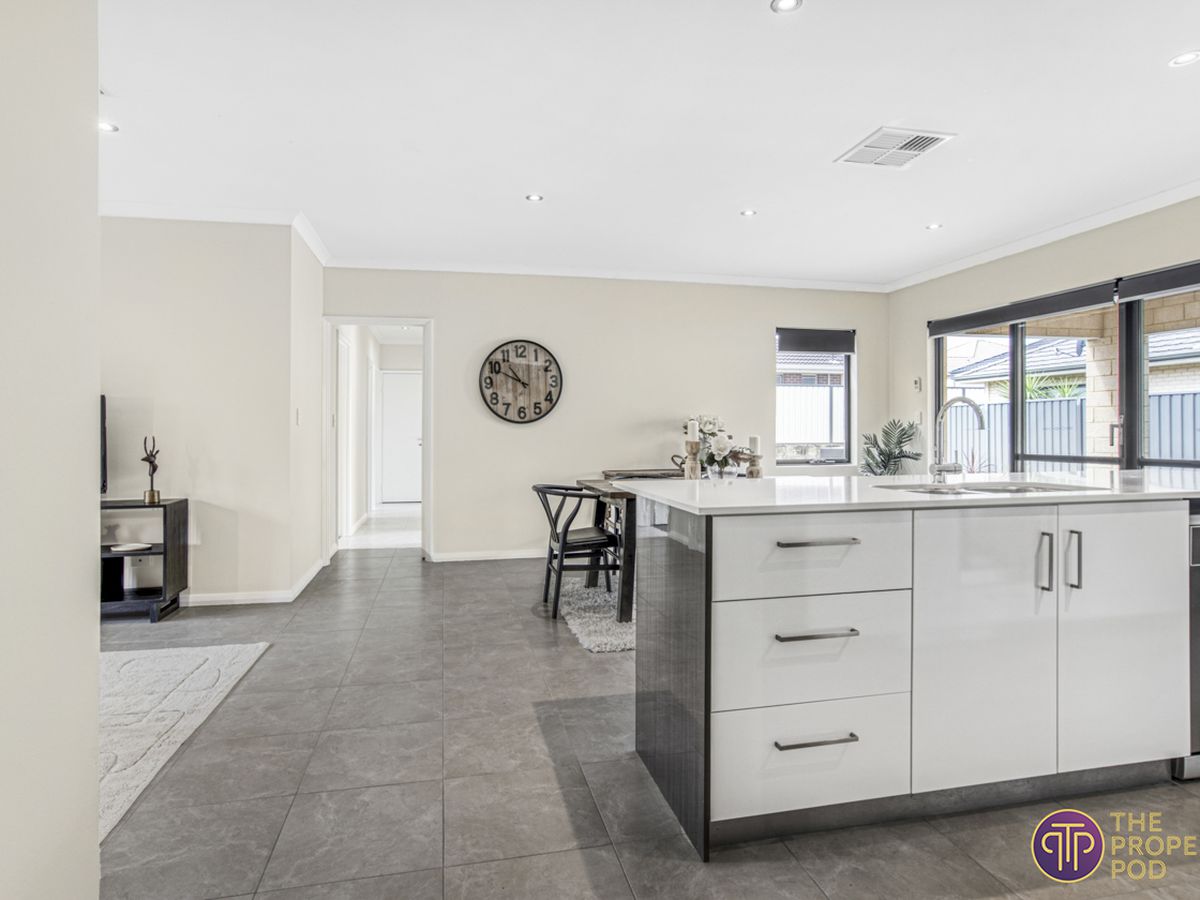 38 Vlasich Road, Byford