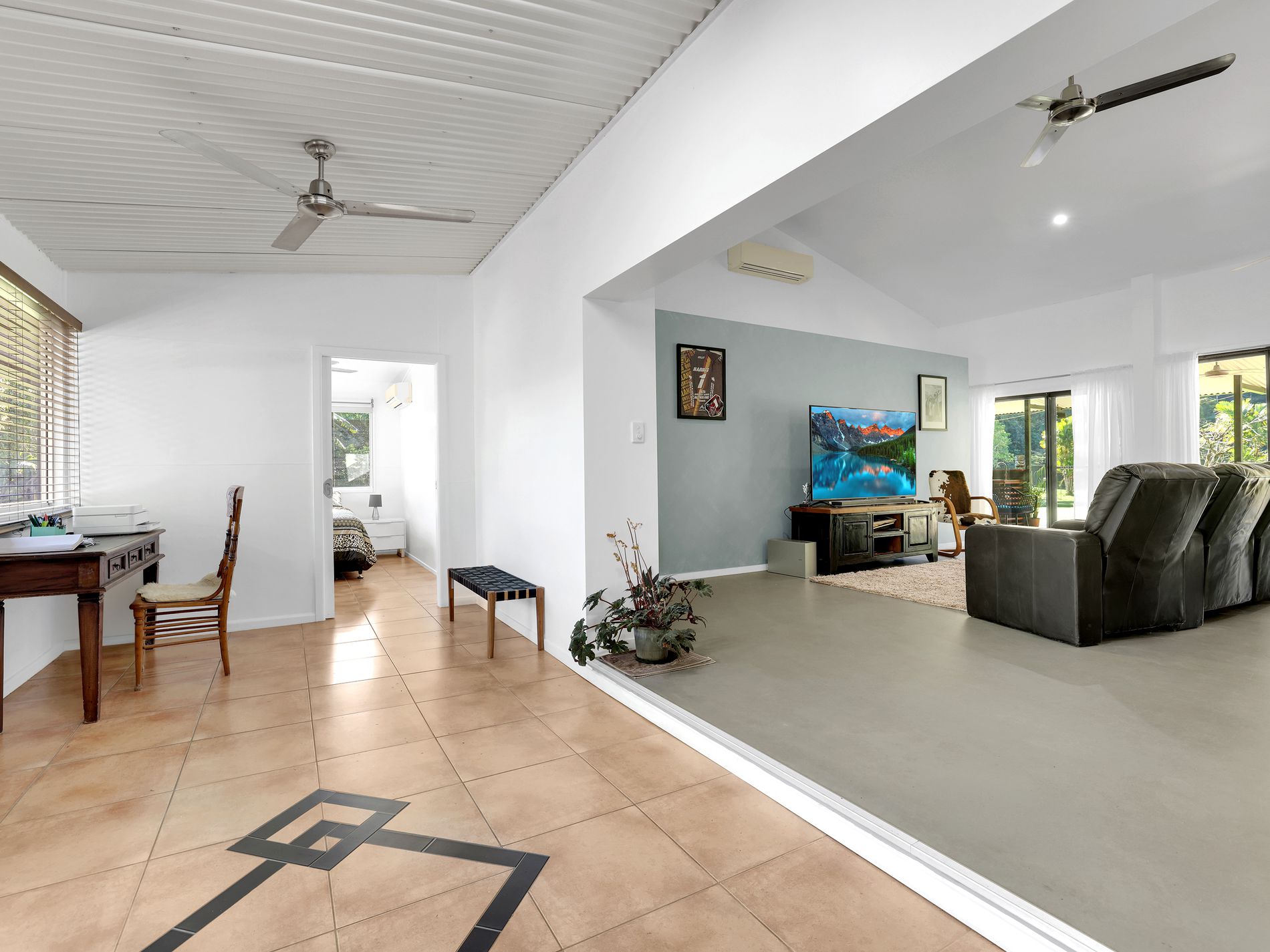 376 Kruckow Road, East Russell
