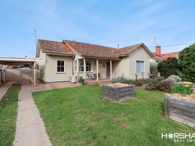 33 Gardenia Street, Horsham