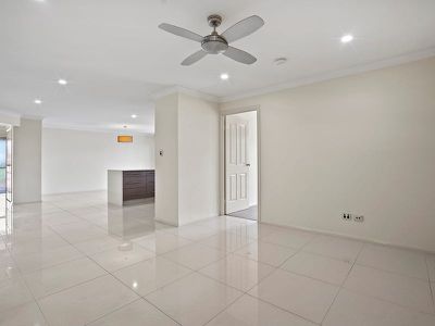 6 Tweed Close, Eight Mile Plains