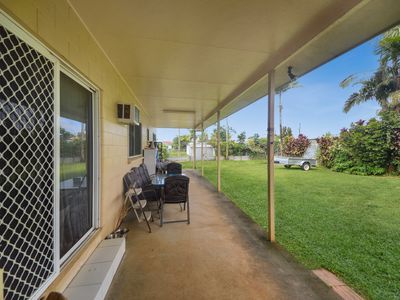 16 Flying Fish Point Road, Innisfail Estate