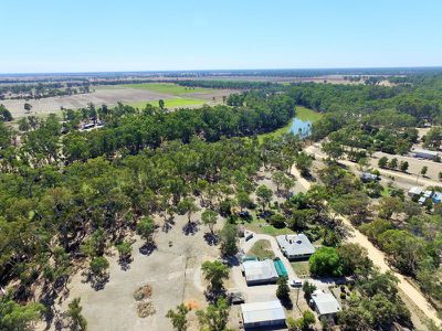 314 River Road, Murrabit