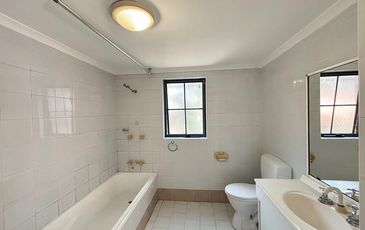 12 / 18 Roma Avenue, Kensington