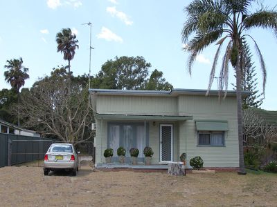 9 Parkes Street, Tuncurry