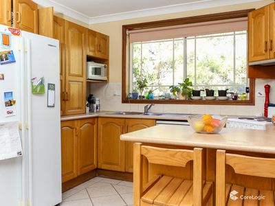 2 / 9 Coorilla Street, Hawks Nest