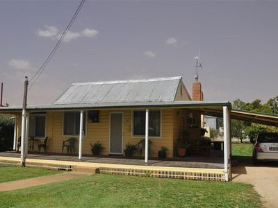 12 Thelma Street, Forbes