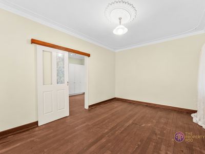 17 Church Street (House), Kelmscott