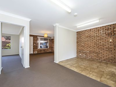 9 / 5 Louise Street, Rockingham