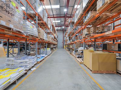 82 Discovery Drive, Bibra Lake