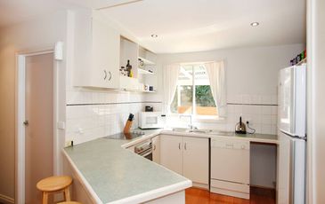 4 Lenne Road, Beaconsfield Upper