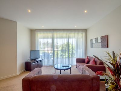 207 / 468 Esplanade, Torquay