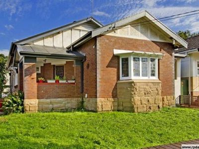 11 Athelstane Avenue, Arncliffe