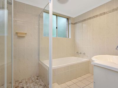 12 / 11 Webb Street, Riverwood