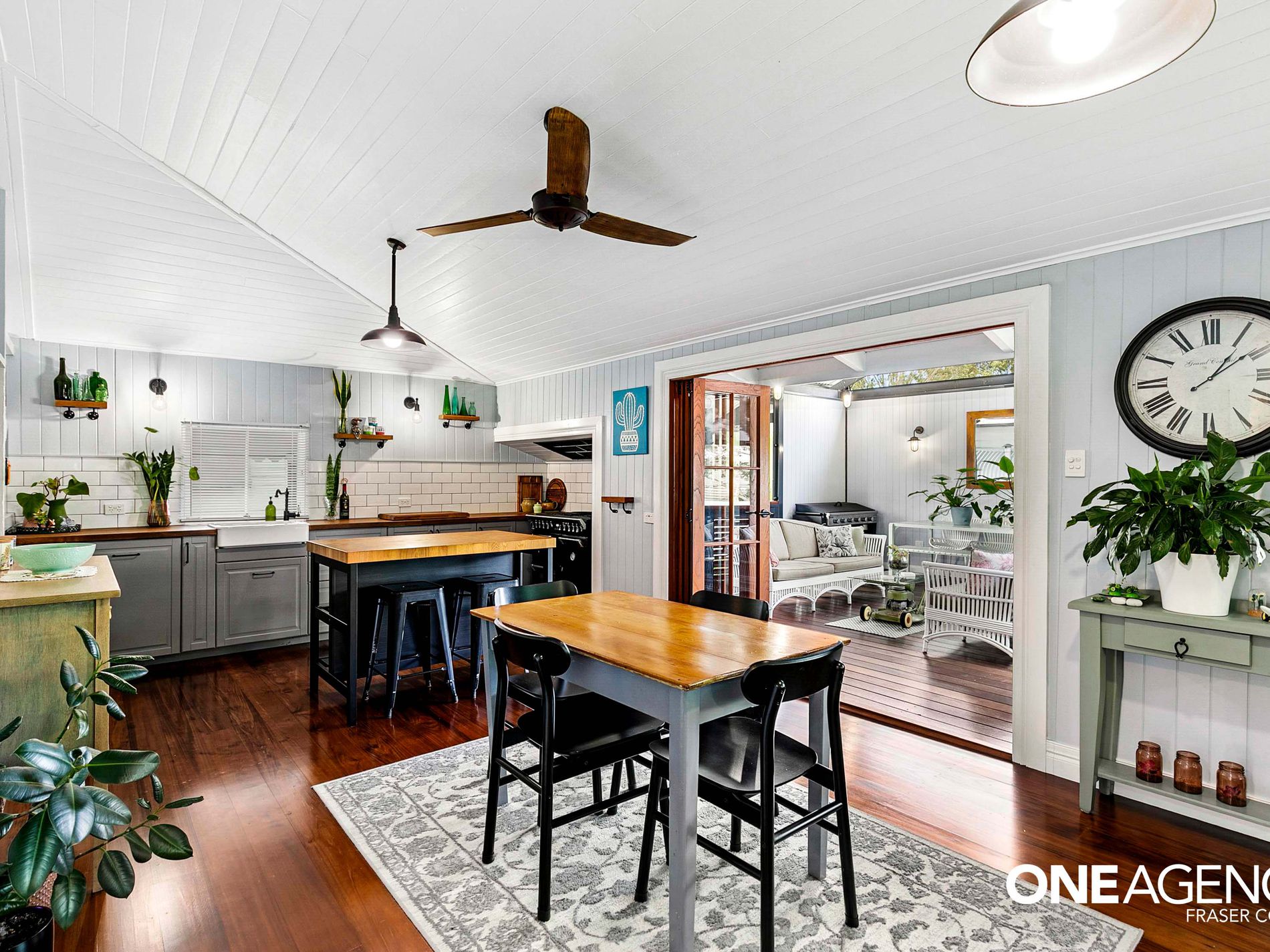 52 Pulgul Street, Urangan