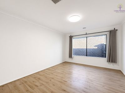 6 Squadron Road, Point Cook