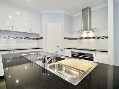 8-19 Malibu Road , Safety Bay