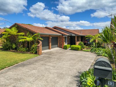 13 Sunset Avenue, Woolgoolga