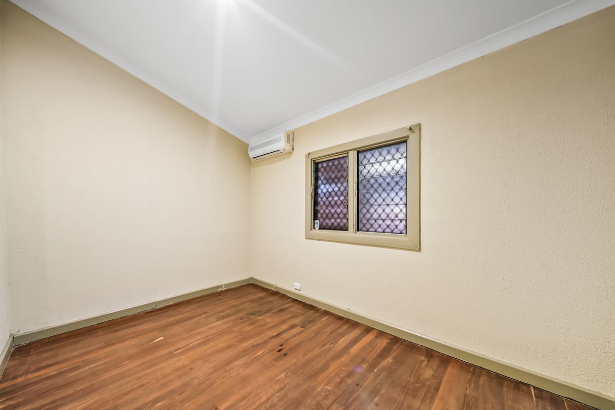 7 Roy Street, St James