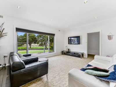 2 Monash Tce, Millicent