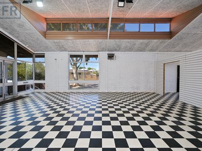 338 Canning Highway, Bicton