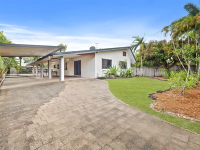 6 Walnut Street, Holloways Beach