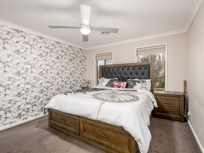 43 Malmsbury Crescent, Kialla