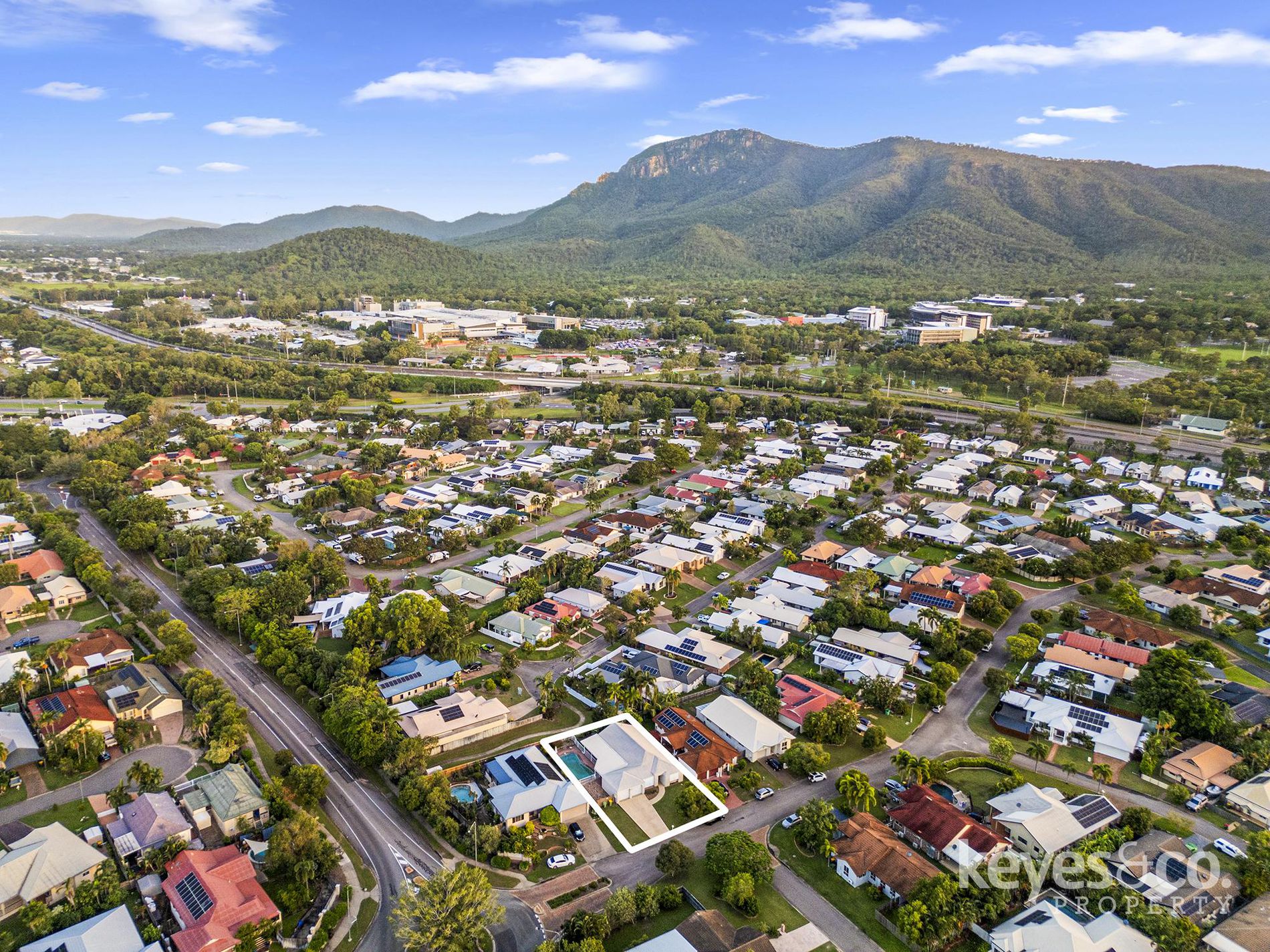 4 Columbia Way, Douglas