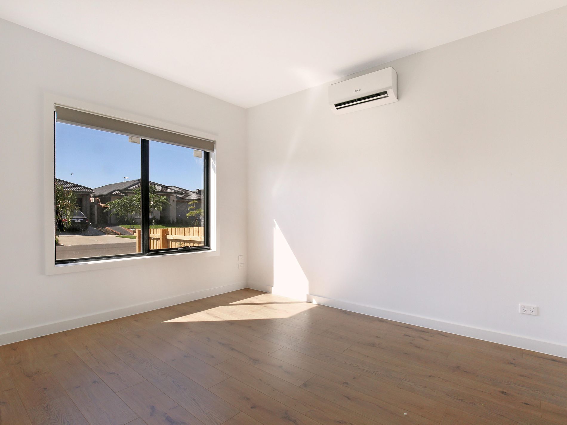 14 England Street, Werribee