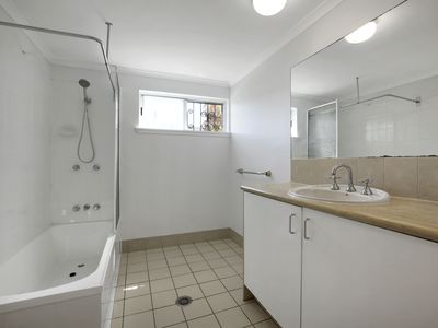 4 / 63-65 McCormack Street, Manunda