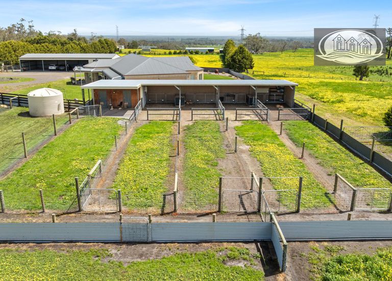 231 Golf Course Road, Heywood