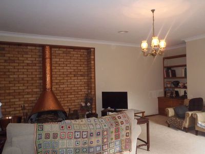 37 Hazelwood Drive, Dubbo