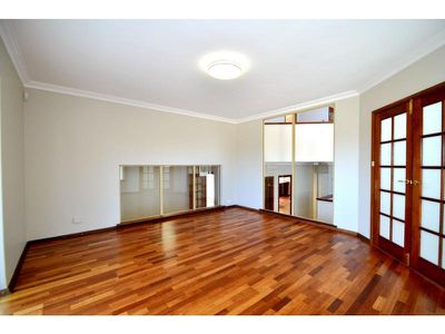 6 Parakeet Way, Coogee