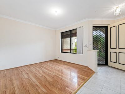 68 Pennlake Drive, Spearwood