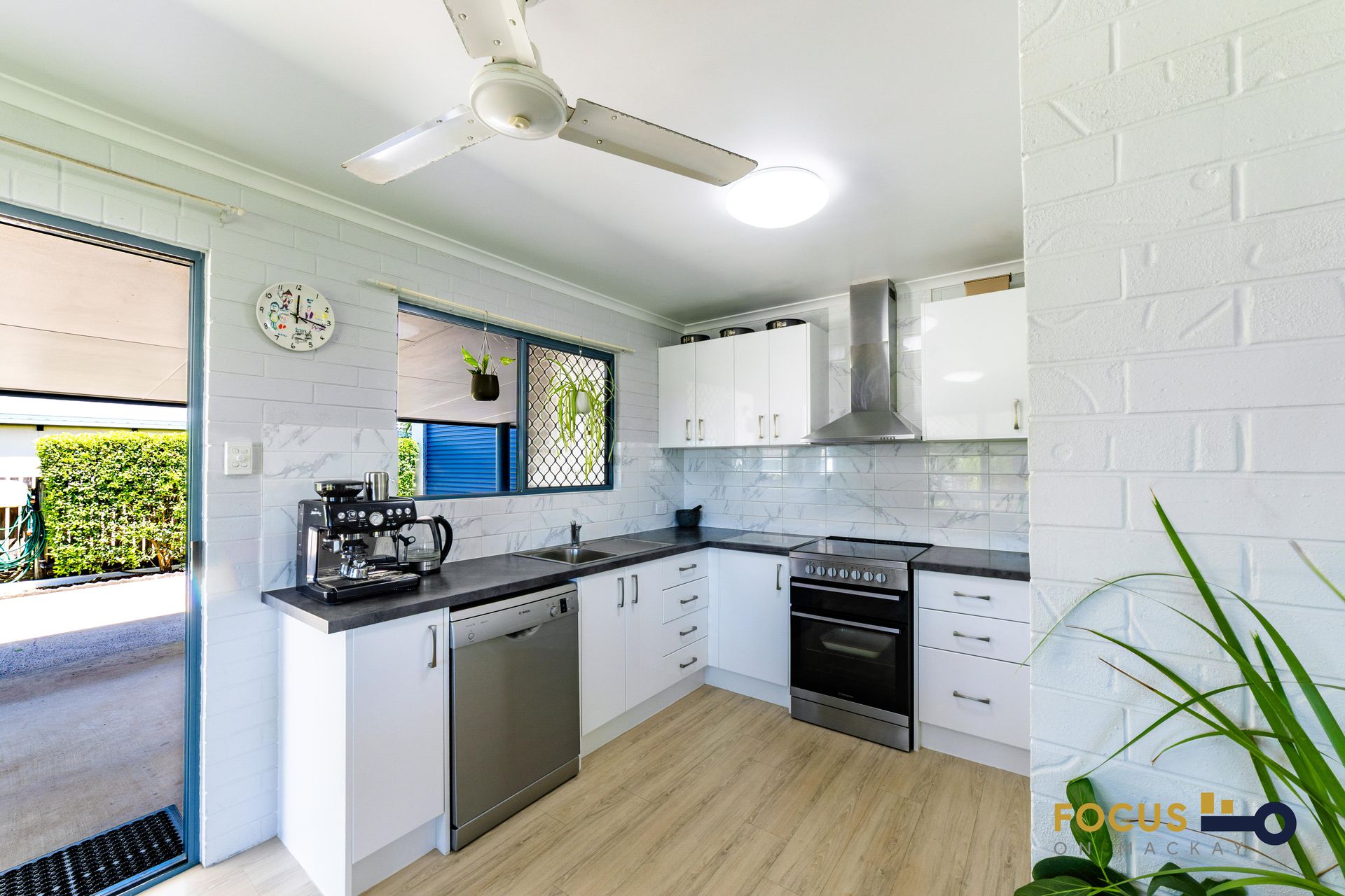 56 Rasmussen Avenue, Hay Point