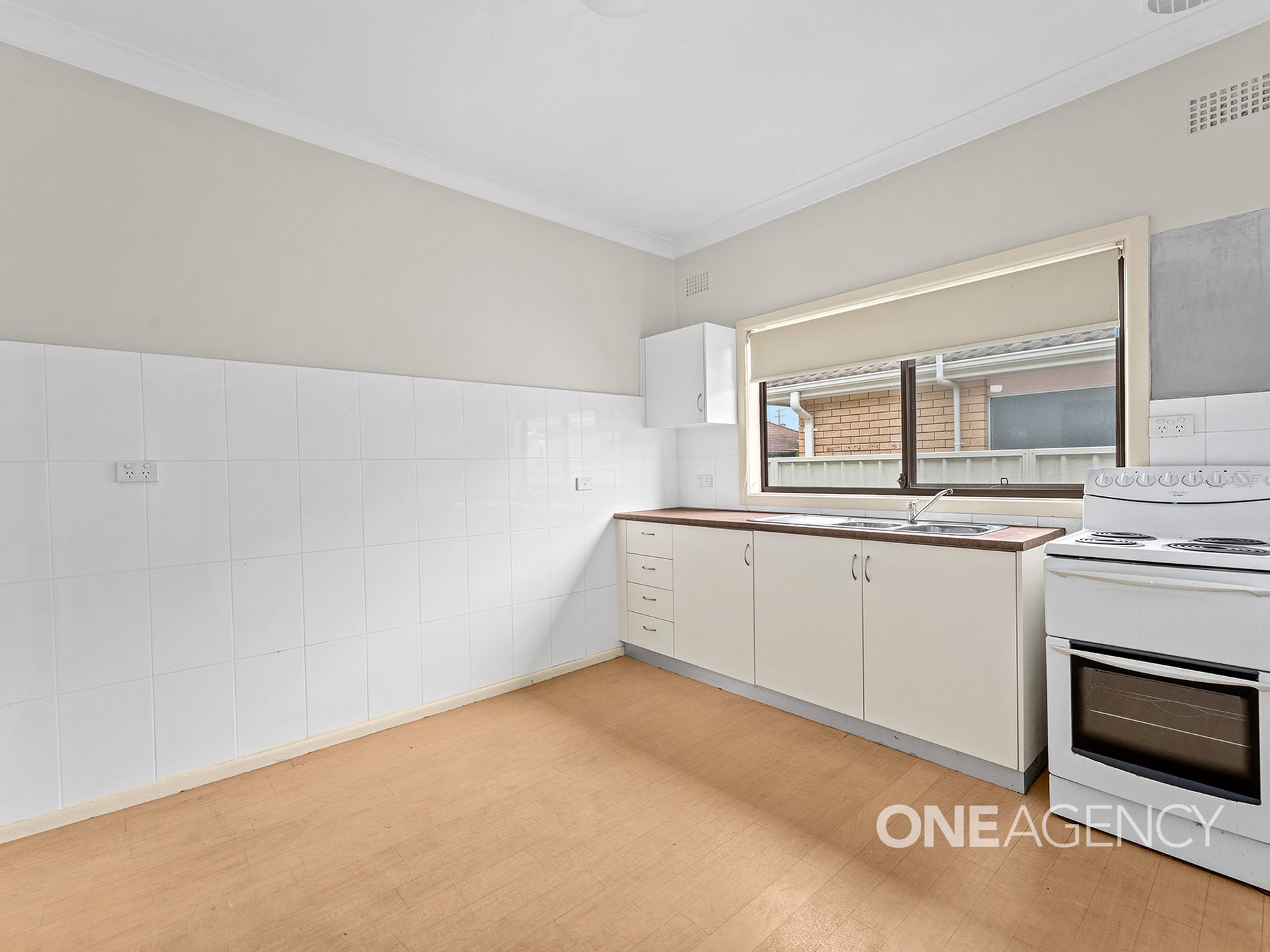 1 / 163 Windang Road, Windang