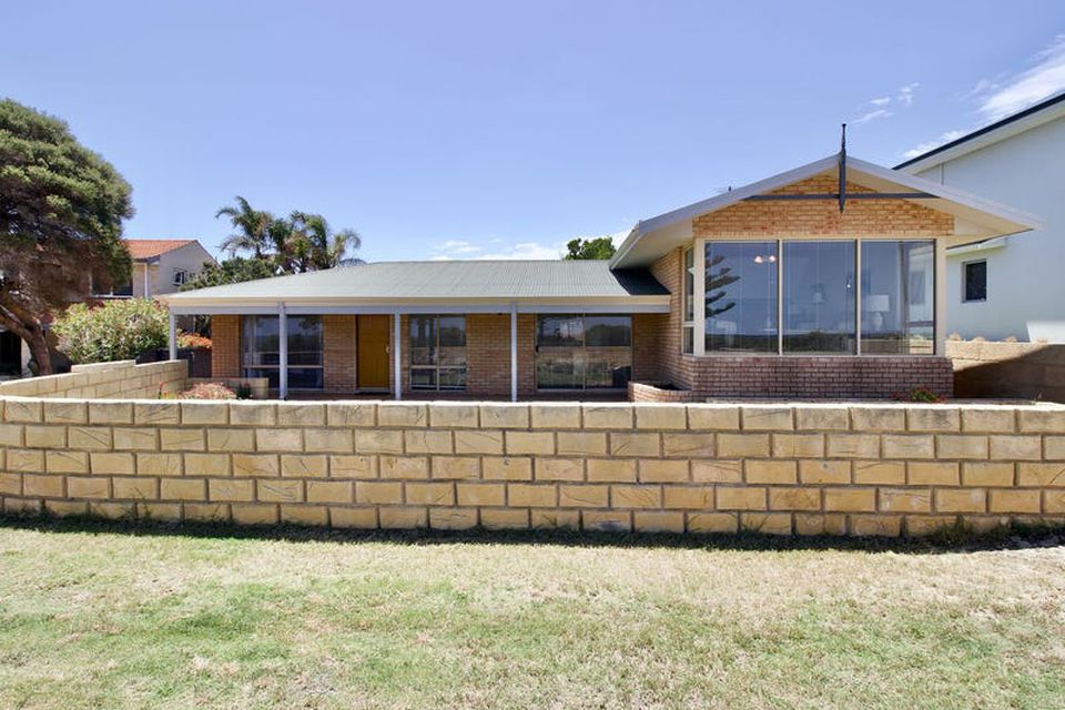 332 Safety Bay Road , Safety Bay