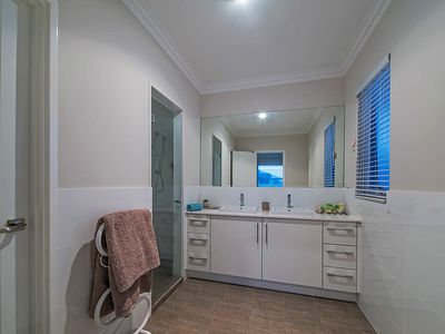 15 Seaside Avenue, Yanchep