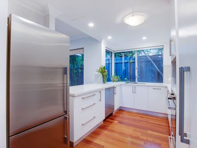 22 Godetia Gardens, Mount Claremont