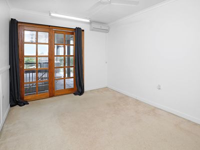 18 Lowanna Close, White Rock